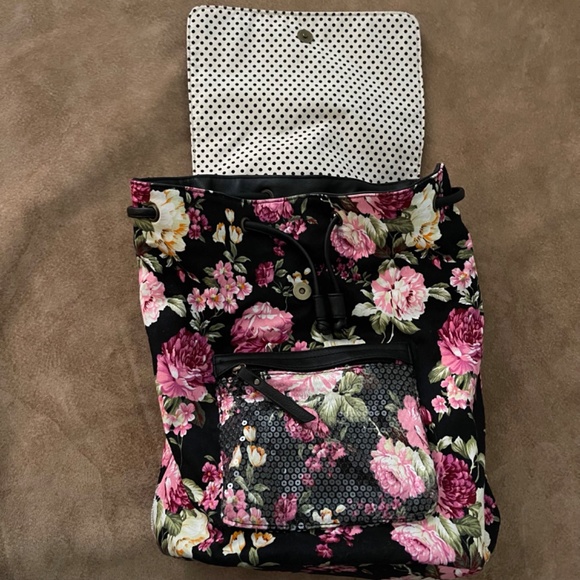 Madden Girl Black Floral Backpack with Polka Dot Interior - Picture 4 of 16